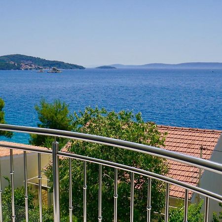 سيغيت فغانييتْسا Villa Luxury Trogir المظهر الخارجي الصورة