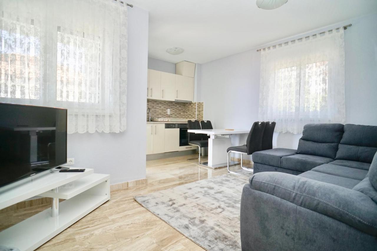 سيغيت فغانييتْسا Villa Luxury Trogir المظهر الخارجي الصورة