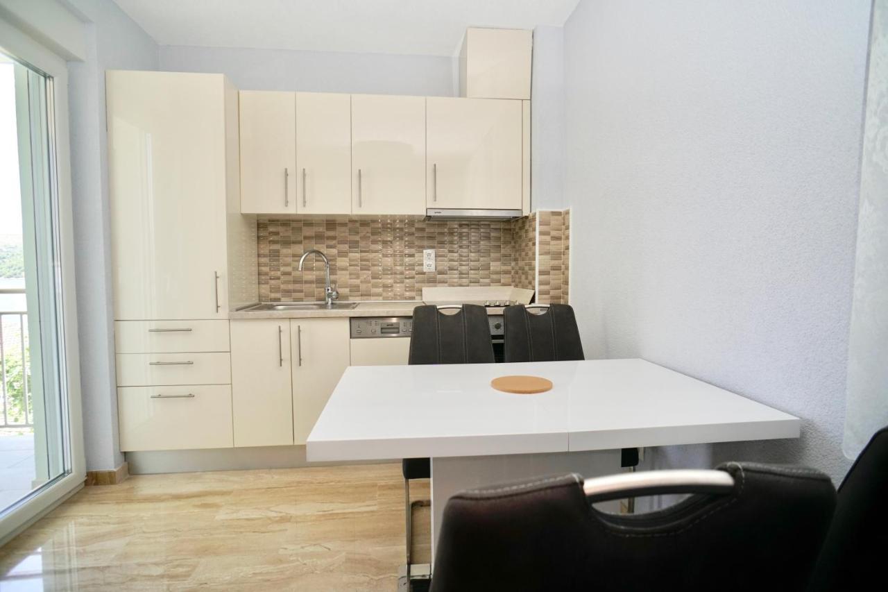سيغيت فغانييتْسا Villa Luxury Trogir المظهر الخارجي الصورة