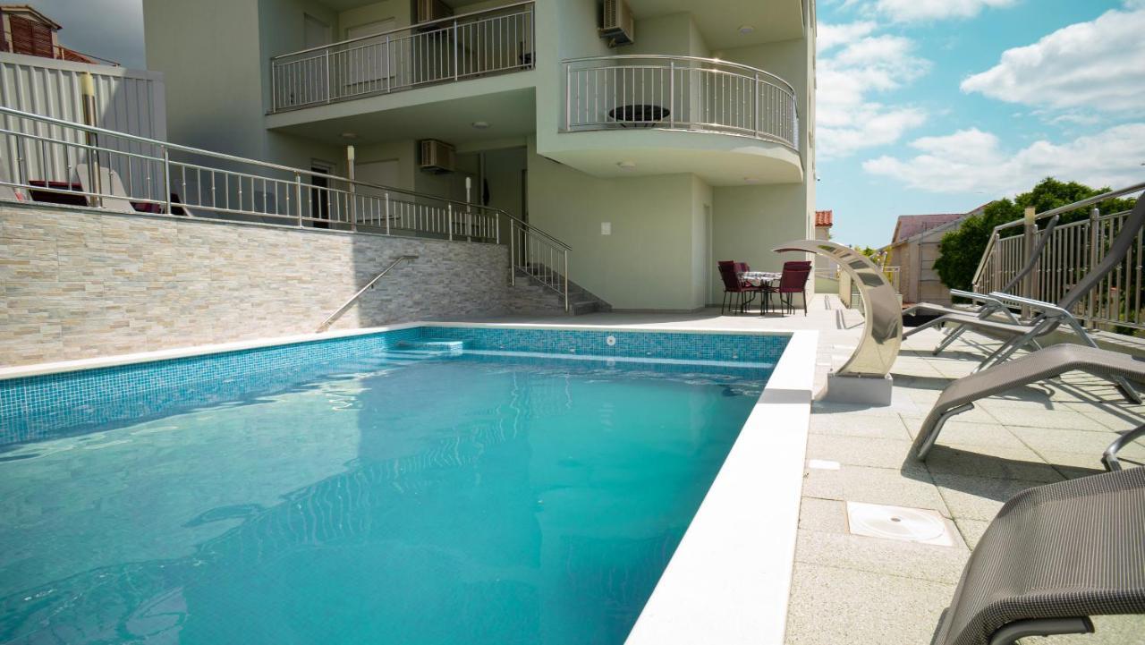 سيغيت فغانييتْسا Villa Luxury Trogir المظهر الخارجي الصورة