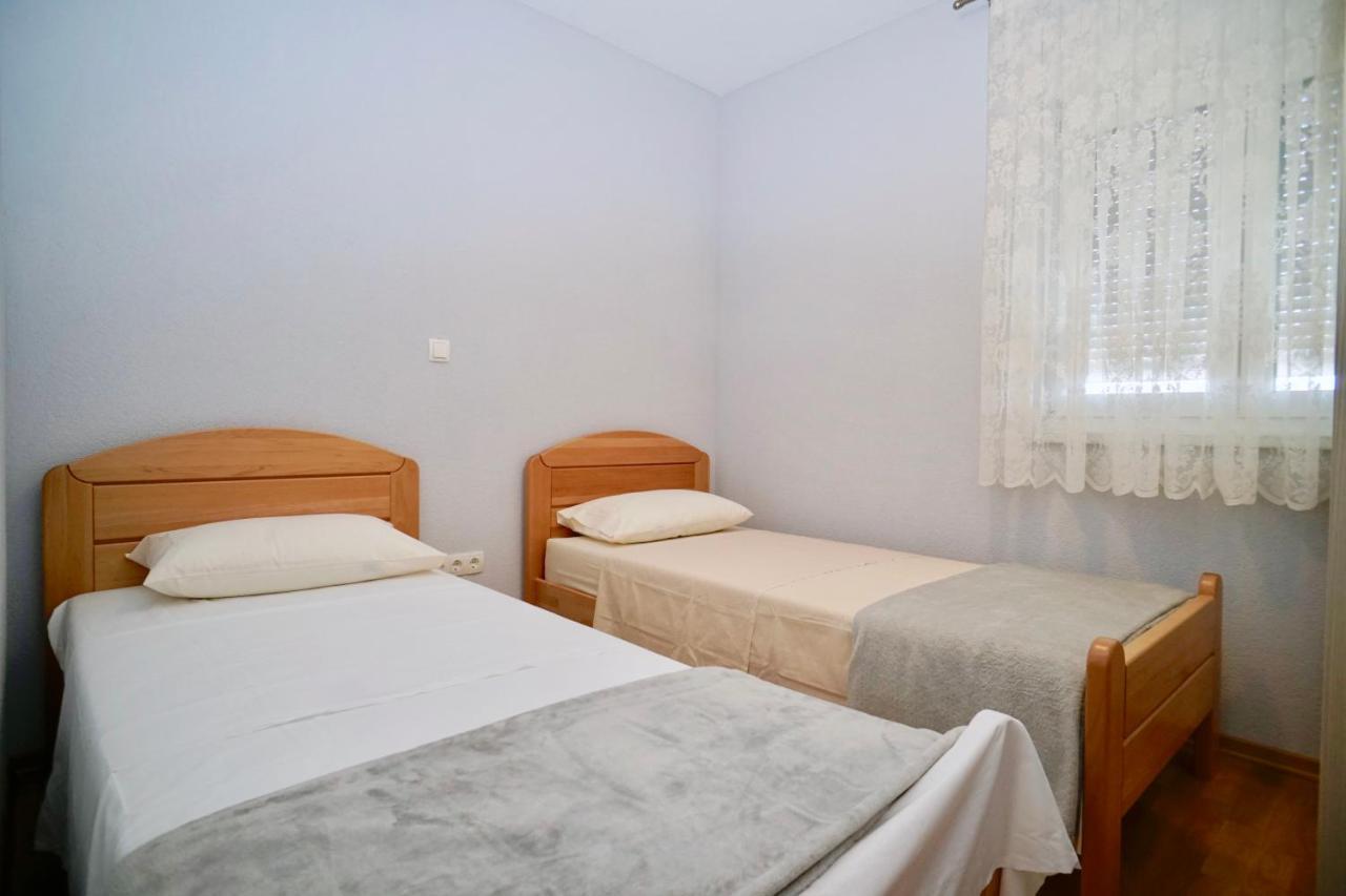 سيغيت فغانييتْسا Villa Luxury Trogir المظهر الخارجي الصورة